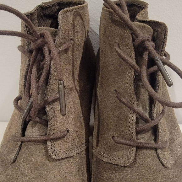 Toms Women's Size 9.5 Lunata Stacked Heel Burnished Suede Lace Up Ankle Boots - Picture 8 of 14